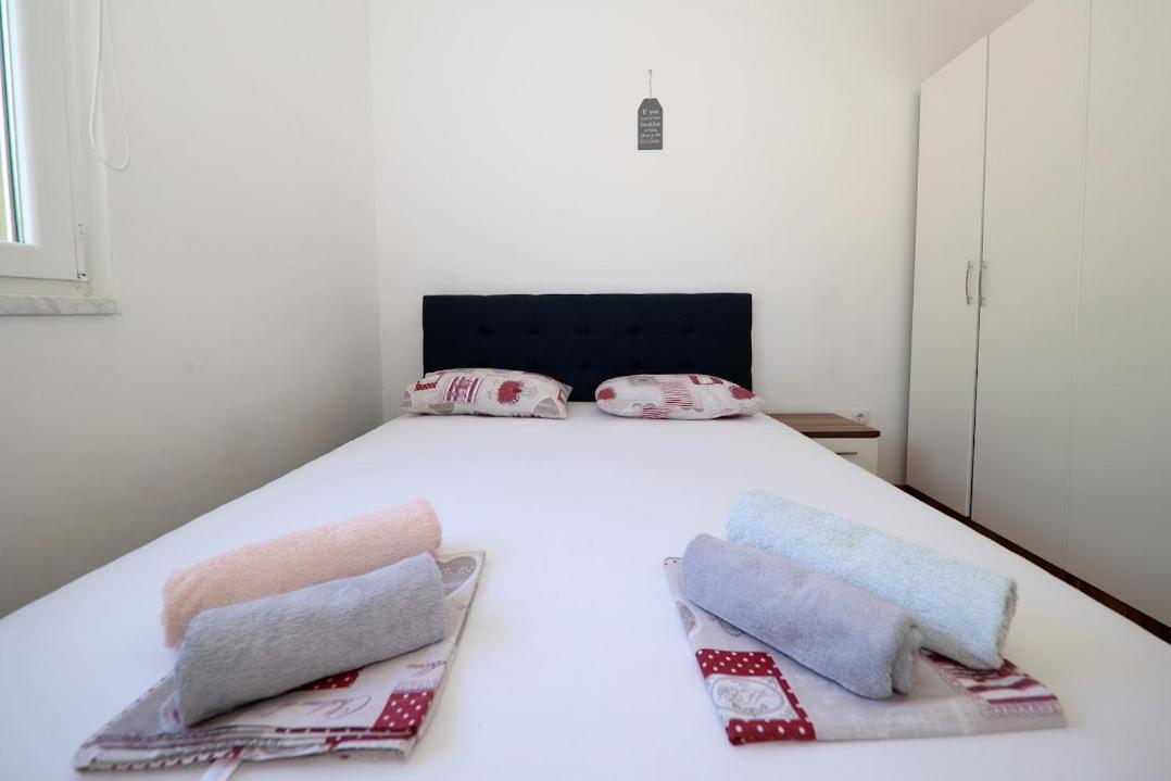 Apartments Kate มูร์แตร์ ภายนอก รูปภาพ