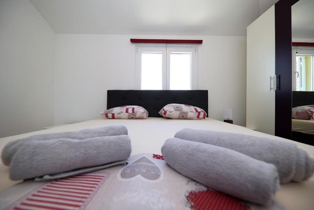 Apartments Kate มูร์แตร์ ภายนอก รูปภาพ